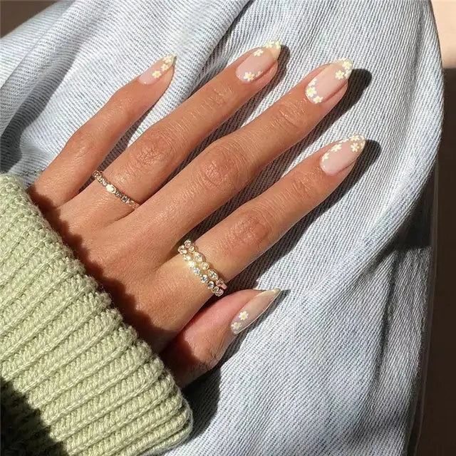 DIY Decorative Nail Patches